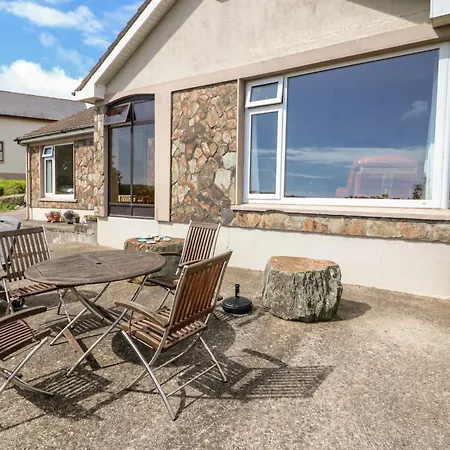 Holiday home An Radharc Alainn Rosscarbery